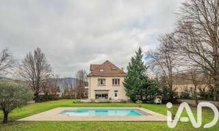 Maison 9 Pièces 369 m² à vendre à Vizille (38220)