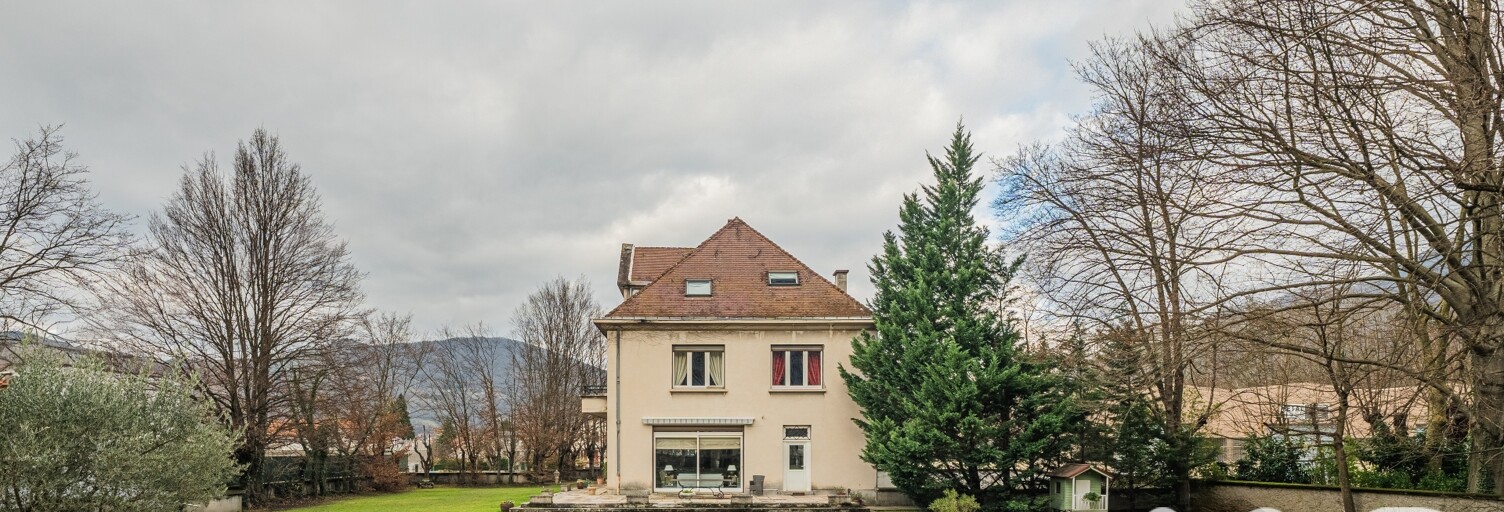 Maison 9 Pièces 369 m² à vendre à Vizille (38220)