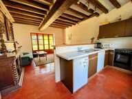 Maison en pierre de 4 pièces principales — photo 2