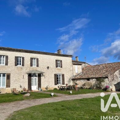 Maison 16 pièces 835000 €