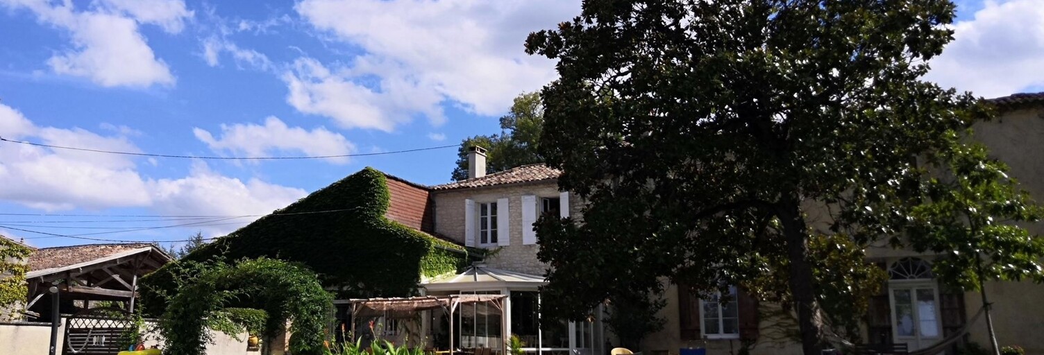 Maison 16 Pièces 395 m² à vendre à Pineuilh (33220)