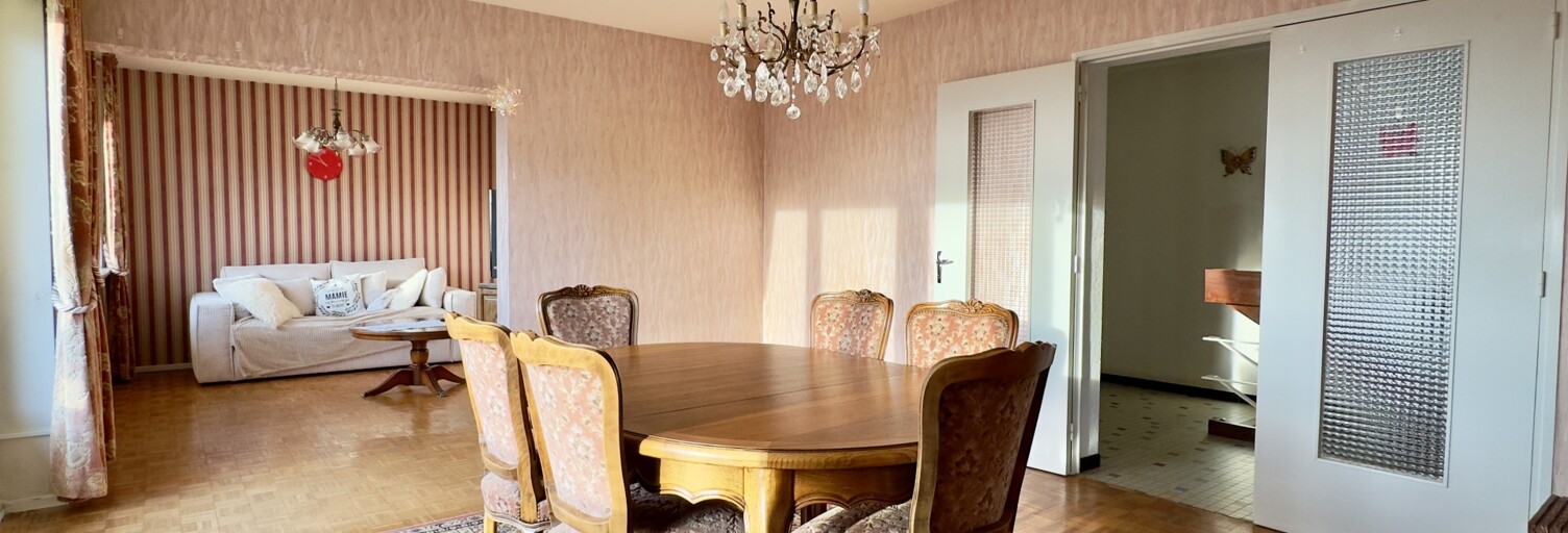 Maison 7 Pièces 150 m² à vendre à Pouilly (57420)