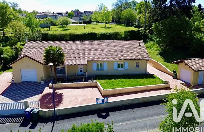 Vente Maison/villa 7 pièces — photo 2