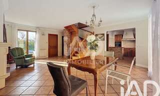 Maison 4 Pièces 97 m² à vendre à Yèbles (77390)