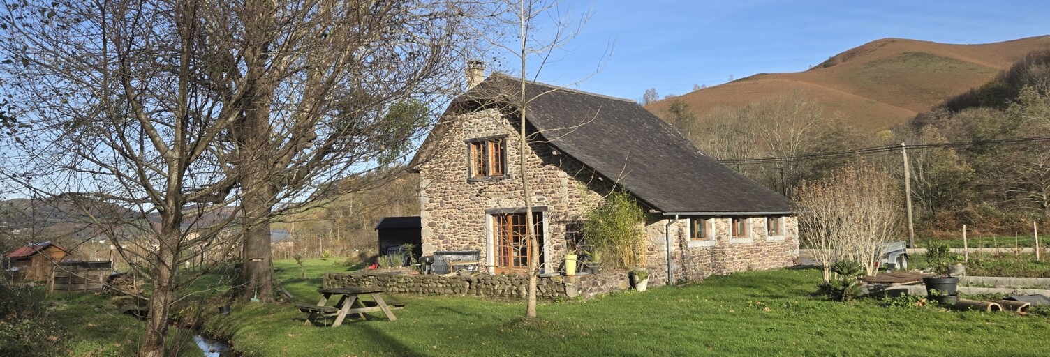 Maison 4 Pièces 130 m² à vendre à Lanne-en-Barétous (64570)