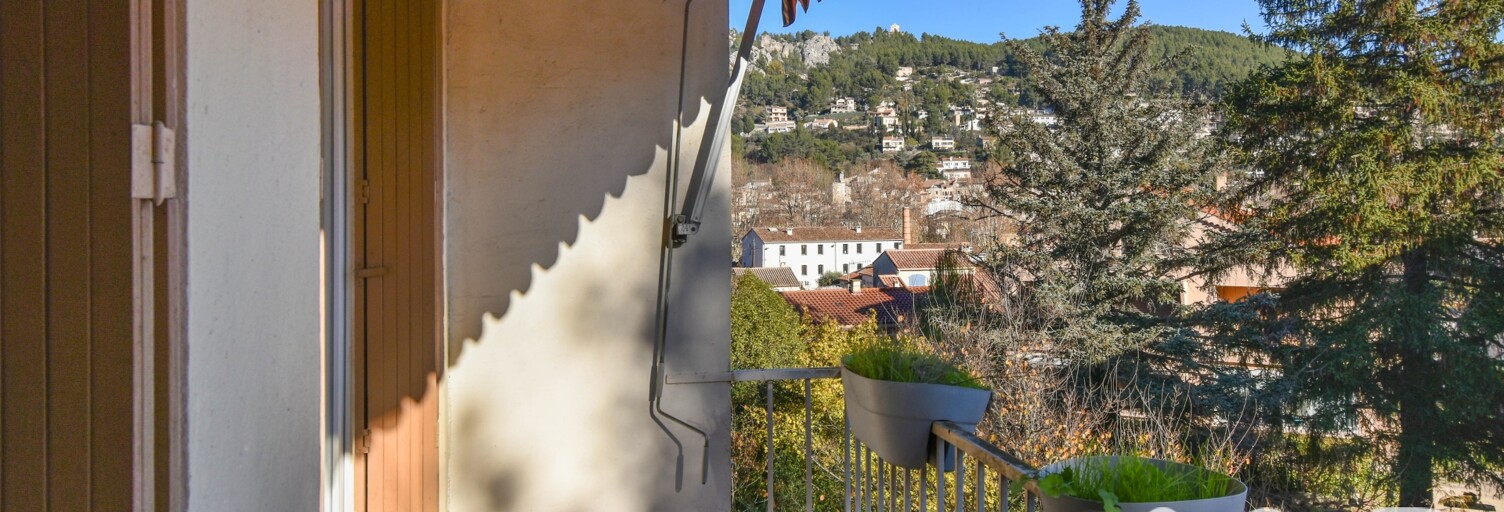 Appartement 5 Pièces 96 m² à vendre à Auriol (13390)