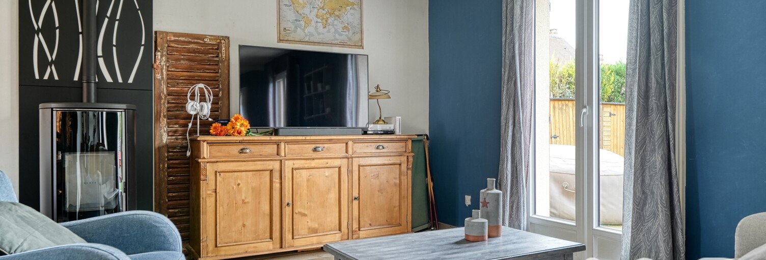 Maison 7 Pièces 117 m² à vendre à Nézel (78410)