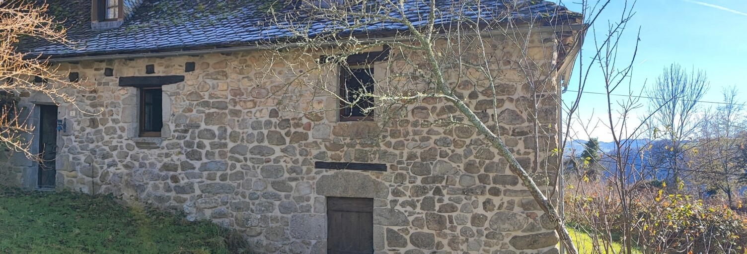 Maison 4 Pièces 60 m² à vendre à Saint-Hippolyte (12140)