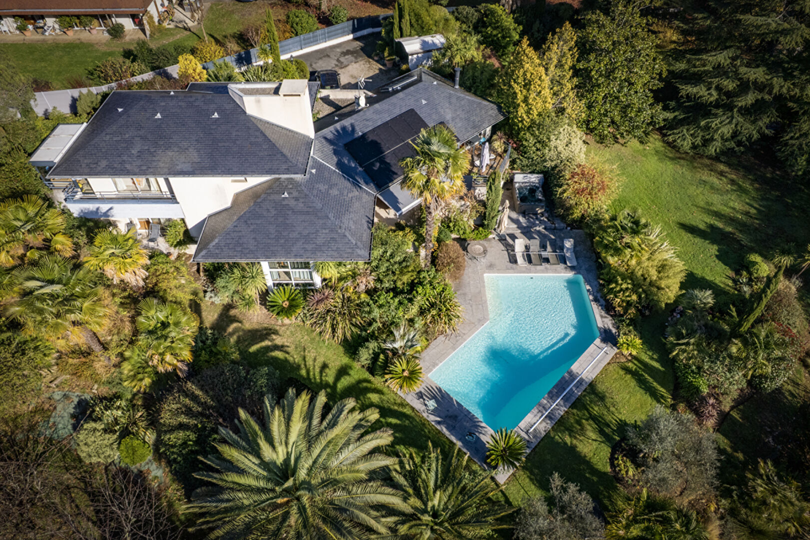 Villa / Maison  T7 à vendre Pau 64000