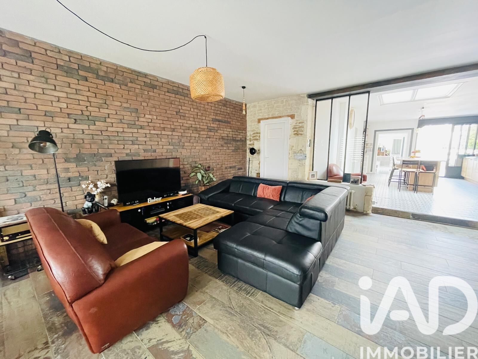 Vente Immeuble 278 m² - Photo 2