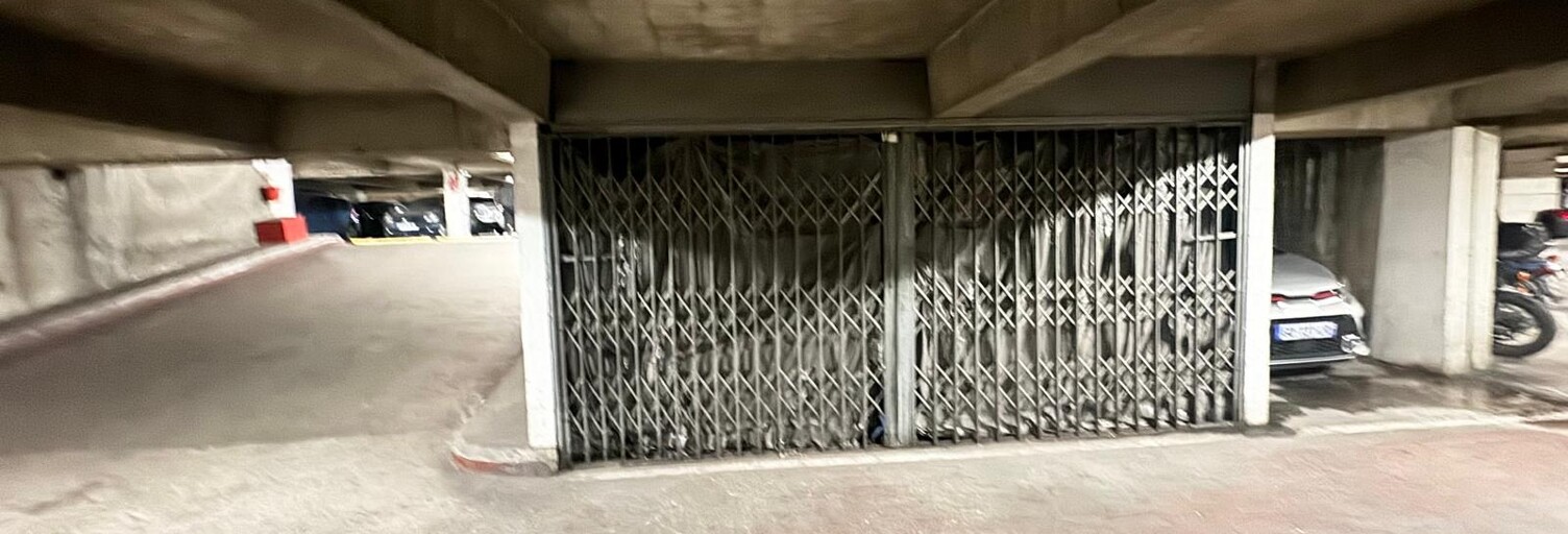 Garage  10 m² à vendre à Pantin (93500)