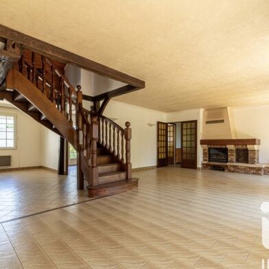 Maison 1 pièces 165000 €