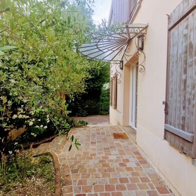 Maison 7 pièces 560000 €