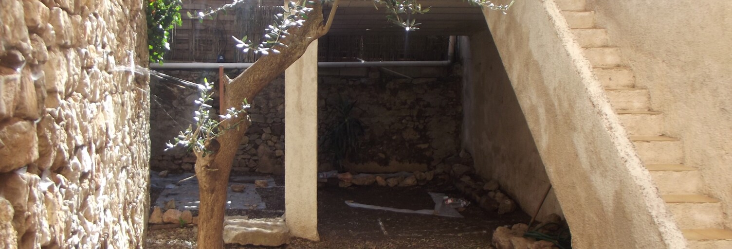 Immeuble  167 m² à vendre à Le Luc (83340)