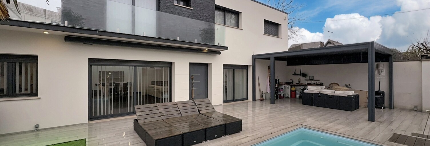 Maison 6 Pièces 187 m² à vendre à Ormesson-sur-Marne (94490)