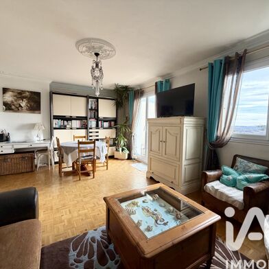 Appartement 4 pièces 245000 €