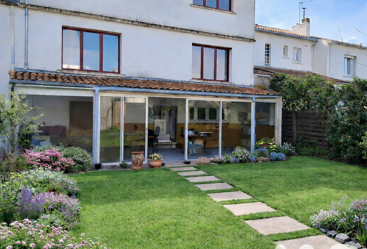 Vente Maison de ville 8 pièces — photo 1