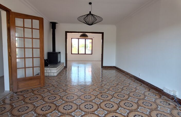 Vente Maison de ville 8 pièces — photo 2