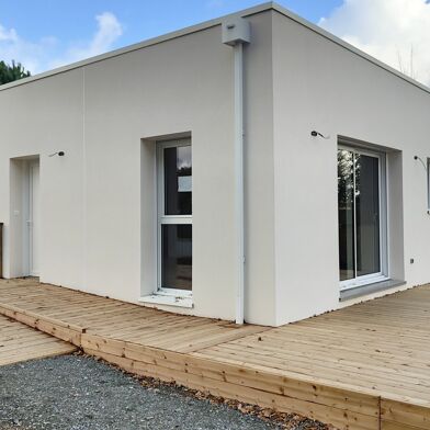 Maison 3 pièces 760 €