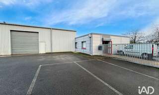 Commerce  350 m² à louer à Couëron (44220)
