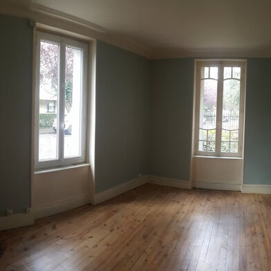 Appartement 3 pièces 610 €