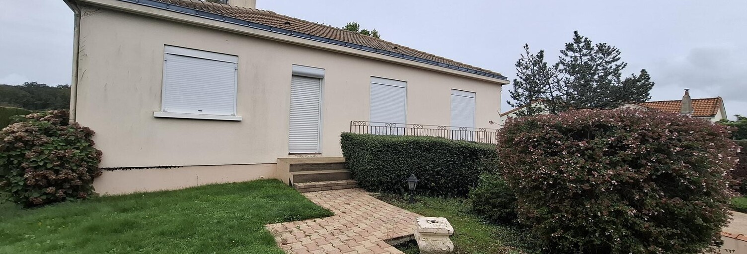 Maison 4 Pièces 103 m² à louer à Les Brouzils (85260)