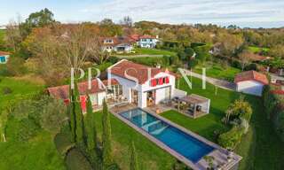 Maison 4 Pièces 220 m² à vendre à Arcangues (64200)