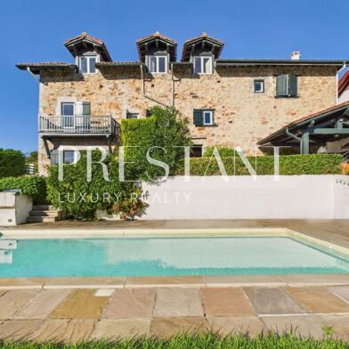 Maison 6 pièces 1590000 €