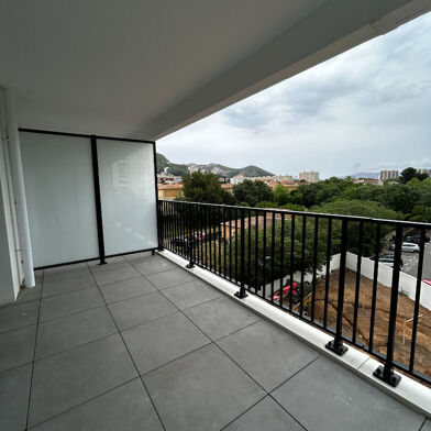 Appartement 3 pièces 951 €