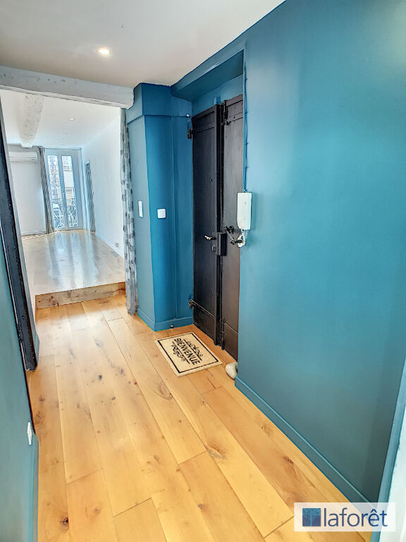 Photo Nice Le Port - Place du Pin image 4/4