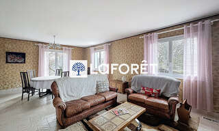 Maison 9 Pièces 222 m² à vendre à Saint-Chef (38890)