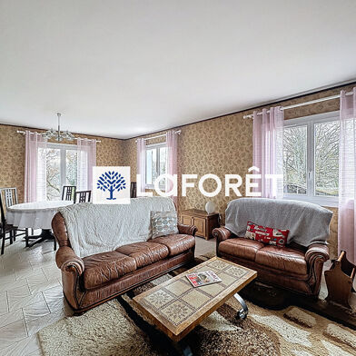 Maison 9 pièces 349900 €