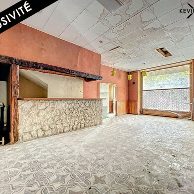 Commerce 2 pièces 70000 €