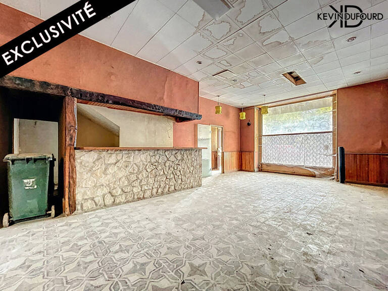 LOCAL COMMERCIAL de 66M2 à VALS LES BAINS — photo 1