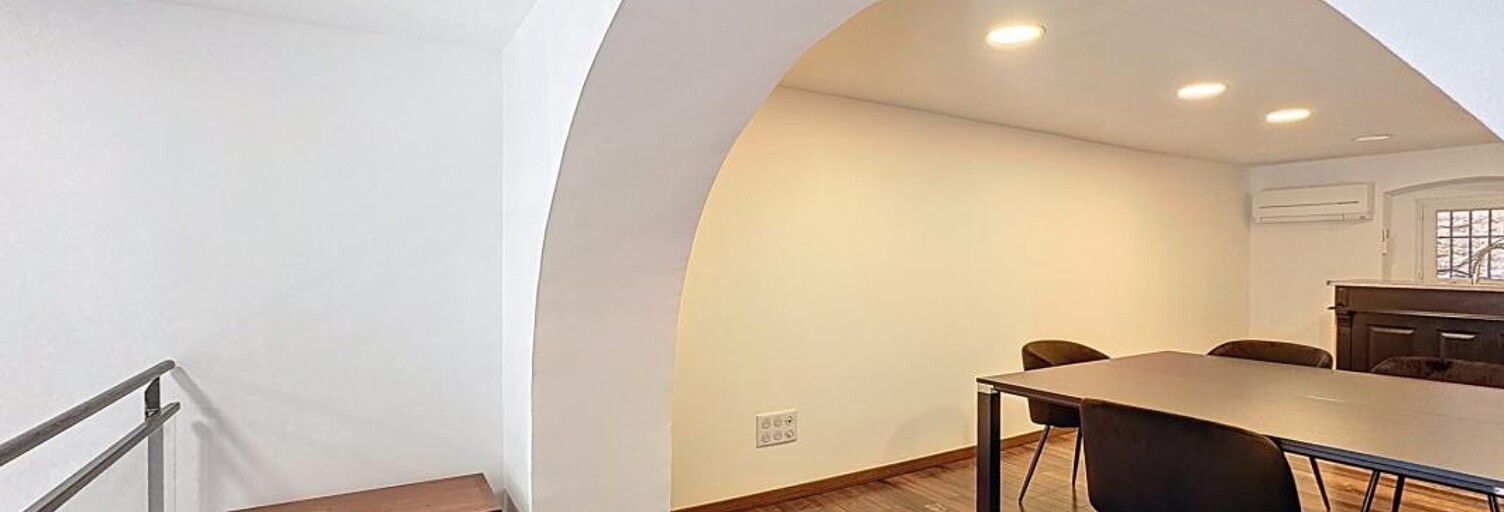 Commerce 4 Pièces 76 m² à louer à Ajaccio (20000)