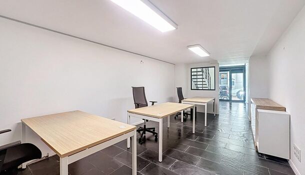 Local commercial 4 pièces  à louer Ajaccio 20000