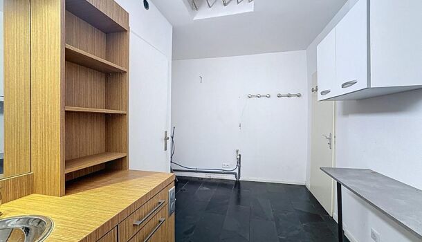 Local commercial 4 pièces  à louer Ajaccio 20000