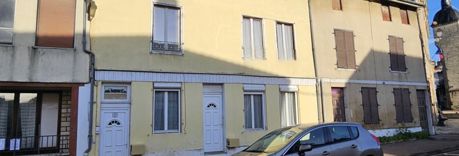 Immeuble  166 m² à vendre à Wassy (52130)