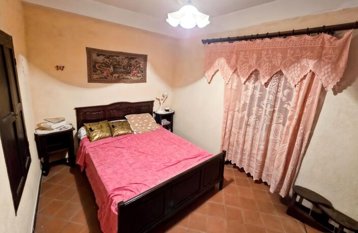!!! BAISSE DE PRIX !!! Maison de village - Salérans (05) — photo 3