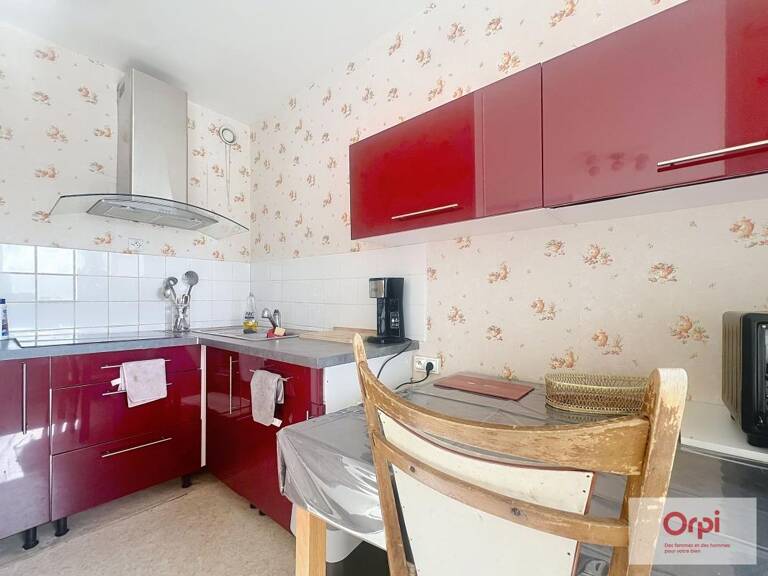 Appartement À Louer — photo 1