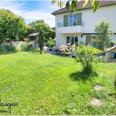 Maison 5 pièces 720000 €