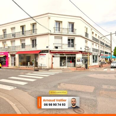 Commerce  105000 €