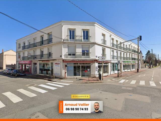 Local commercial loué – Rendement brut : 13,2 % – Roanne (42300) — photo du bien