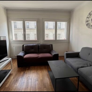 Appartement 4 pièces 174240 €