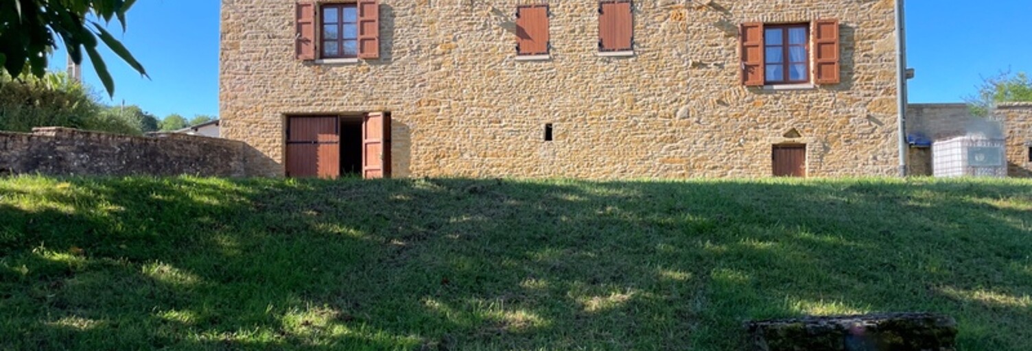 Maison 5 Pièces 105 m² à vendre à Saint-Point (71520)