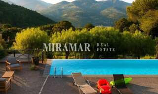 Maison 5 Pièces 130 m² à vendre à Nice (06300)