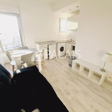 Appartement 1 pièces 725 €