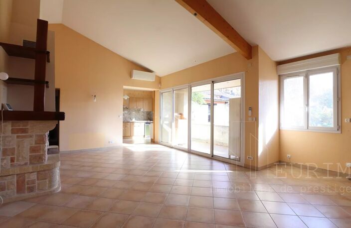 Pont des Demoiselles - Vaste appartement T4 avec terrasse et gar — photo 4