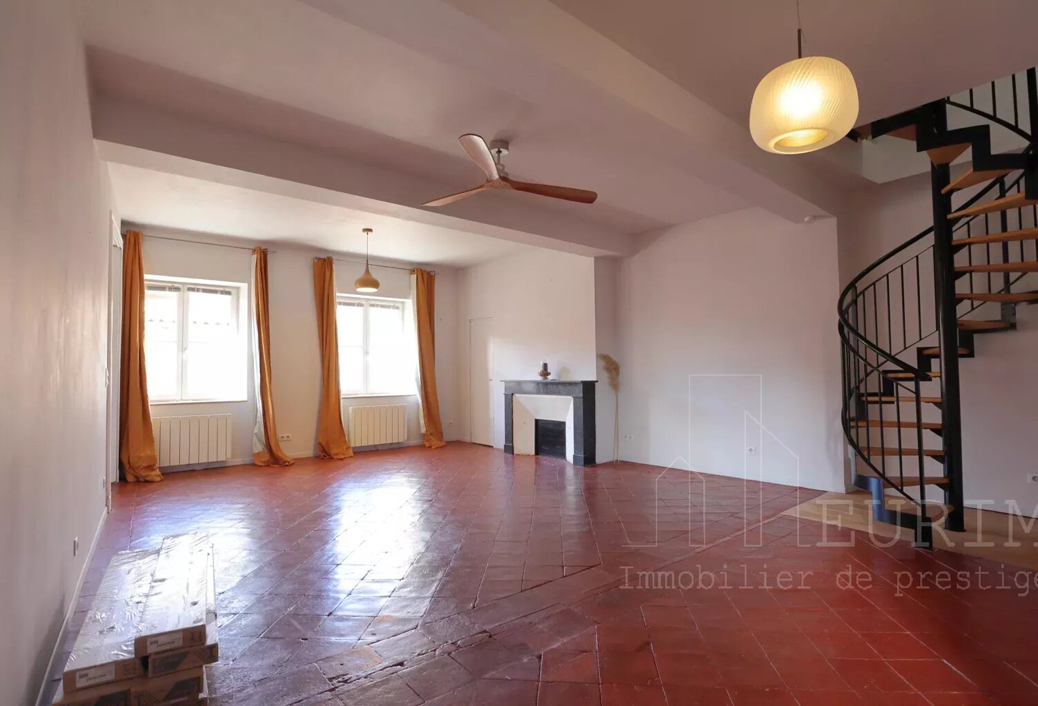 ST ETIENNE/CARMES - T5 DUPLEX EN DERNIER ETAGE — photo 1