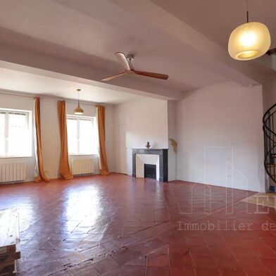 Appartement 5 pièces 1900 €